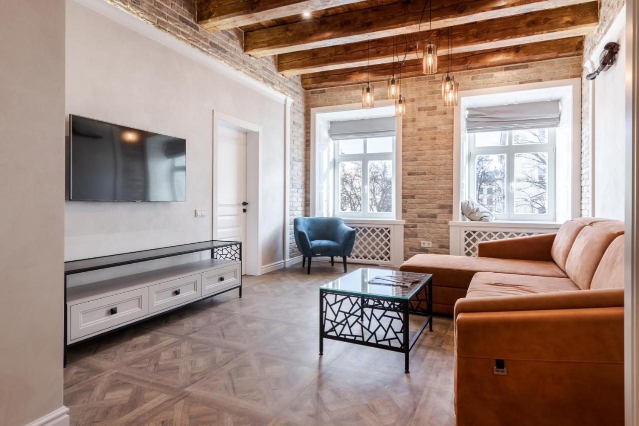 View On Rynok Square Apartments ลวีฟ ภายนอก รูปภาพ