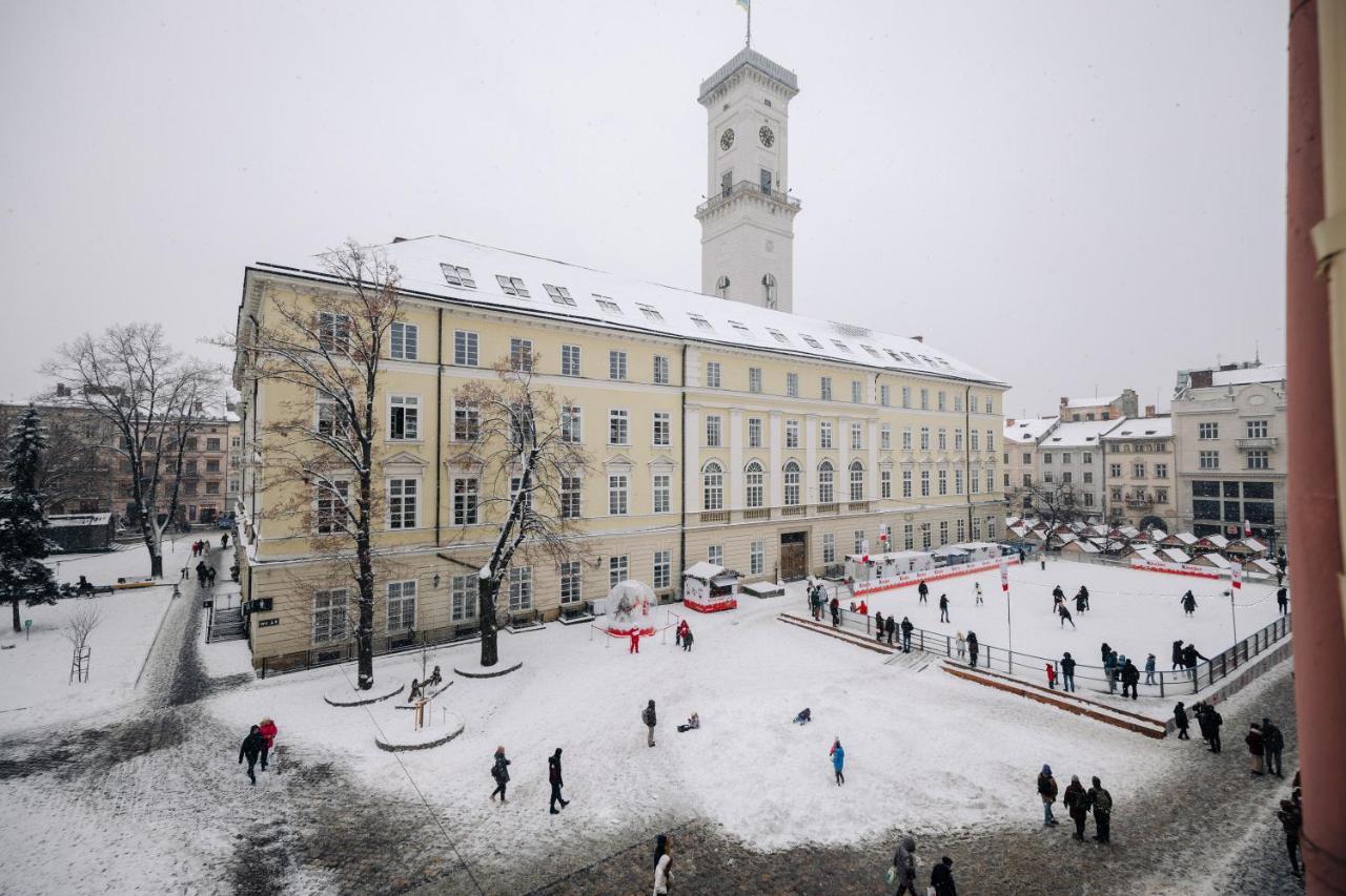 View On Rynok Square Apartments ลวีฟ ภายนอก รูปภาพ